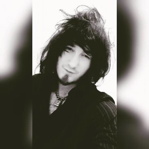 Profile Picture of Rob Phillips (@robbie2k20) on Myspace