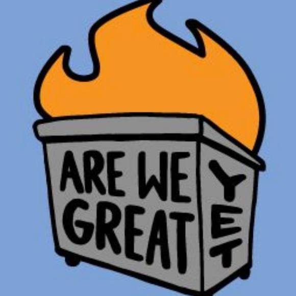 Profile Picture of Crystal Crystal (@crystalmememe) on Poshmark