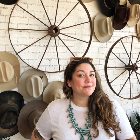 Profile Picture of Candace Duncan (@candaceduncan) on Poshmark