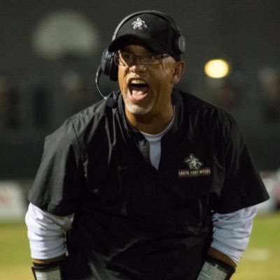 Profile Picture of Coach May (@WillisPeanutmay) on Twitter