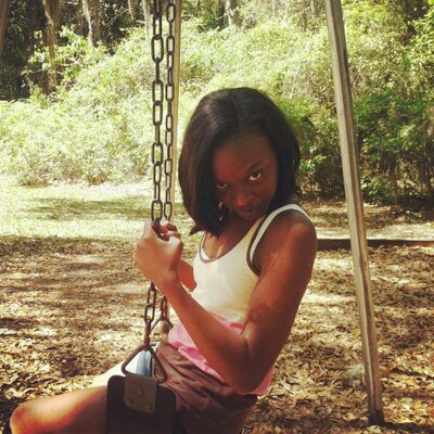 Profile Picture of Maya Gordon (@maya_regine) on Twitter