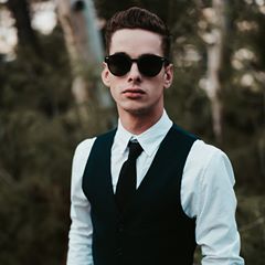 Profile Picture of Γιάννης Ηλιόπουλος (@@johnlii) on Tiktok