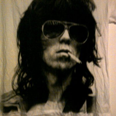 Profile Picture of Steve T Pacheco (@Pashook24) on Twitter