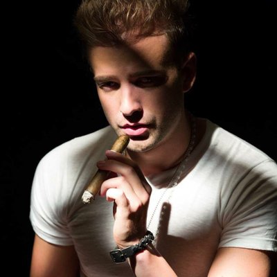 Profile Picture of Anton Troy (@Anton_Troy) on Twitter