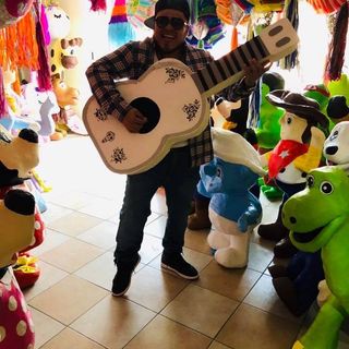 Profile Picture of Edgar Enoch (@edgar.enoch.946) on Facebook