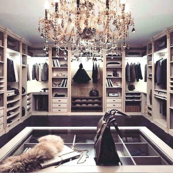 Profile Picture of Marcia Hart (@pattycakesmd) on Poshmark