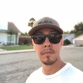 Profile Picture of Justin Hughes (@hughes_j) on Instagram