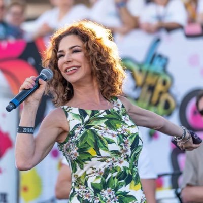 Profile Picture of Claudia Wells #BTTF (@TheClaudiaWells) on Twitter