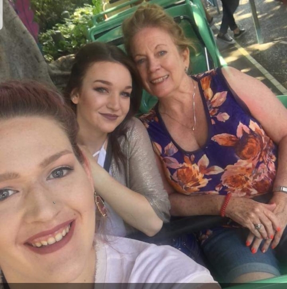 Profile Picture of Gail Milleville (@firefly9195) on Poshmark