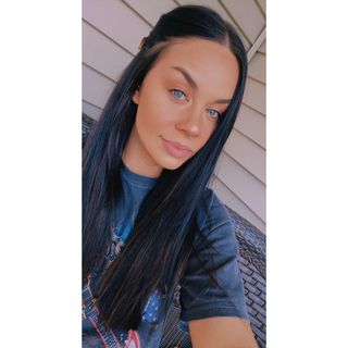 Profile Picture of Josie Bracken (@josie.bracken) on Facebook