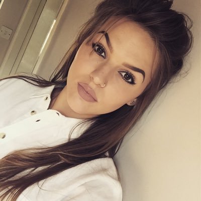 Profile Picture of Danielle Maloney (@DanielleGrace94) on Twitter