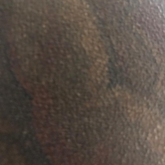 Profile Picture of Daut Dautaj (@dautaj01) on Poshmark