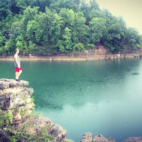 Profile Picture of Anthony Cender (@cenderbih69) on Poshmark