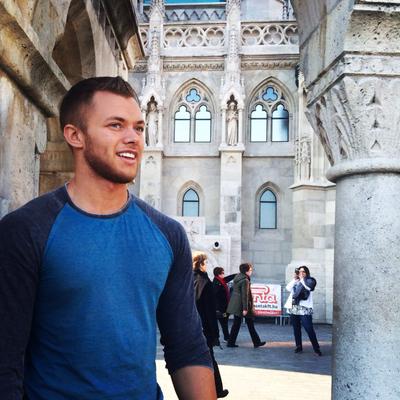 Profile Picture of Alex Honeycutt (@AyeHoneyy) on Twitter