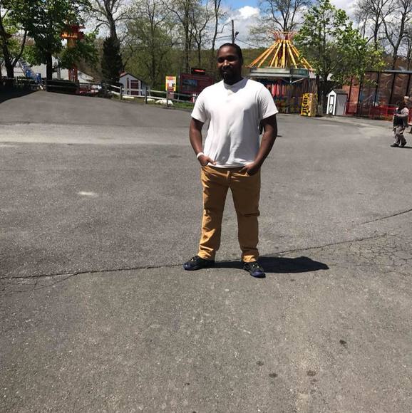 Profile Picture of Michael Gilmore (@migil4) on Poshmark