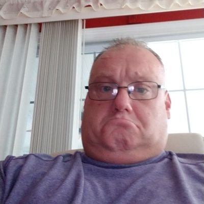 Profile Picture of Bobbie Fox (@Bobbie43486594) on Twitter