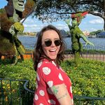 Profile Picture of Vanessa Adriana Scheeffer (@vanessaadriana) on Instagram