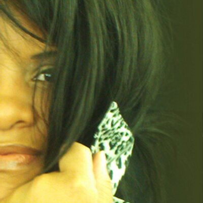 Profile Picture of Kimberly Holmes (@kimberlyeholmes) on Twitter