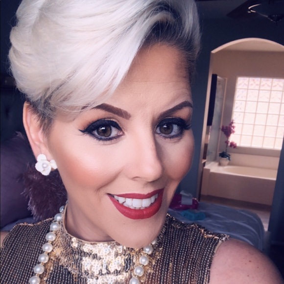 Profile Picture of Cali Breeze (@cali_breeze26) on Poshmark