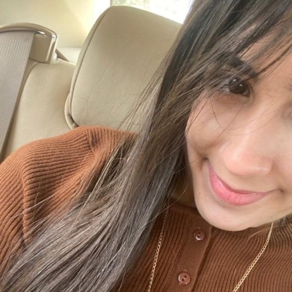 Profile Picture of Claudia Rodríguez (@claudia872) on Poshmark