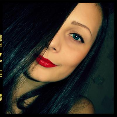 Profile Picture of Yuliya Tkachenko (@yuliyatkachenk9) on Twitter