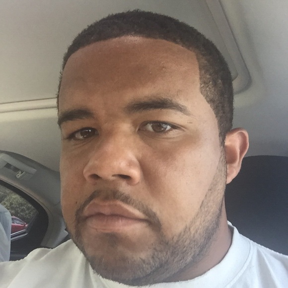 Profile Picture of Rene Glapion (@da4th0586) on Poshmark