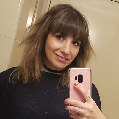 Profile Picture of Clarisa Herrera (@theguapa) on Twitter