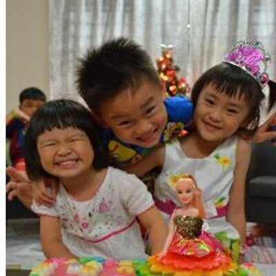 Profile Picture of Jasmine Liew (@lnhykk) on Twitter