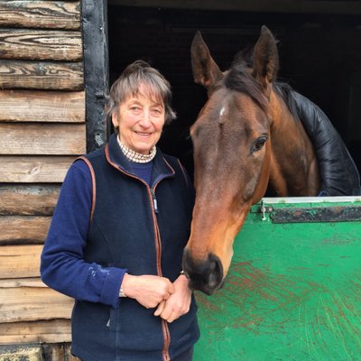 Profile Picture of Henrietta Knight (@KnightHen) on Twitter