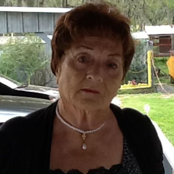 Profile Picture of Sue Havlik (@snh_36) on Poshmark