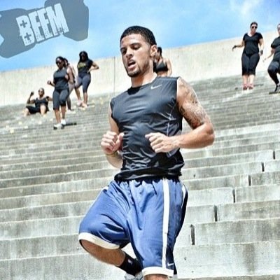 Profile Picture of De'Shaud Johnson (@CoachDee_Jay) on Twitter