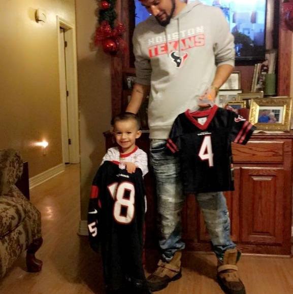 Profile Picture of Joe Longoria (@joed361) on Poshmark