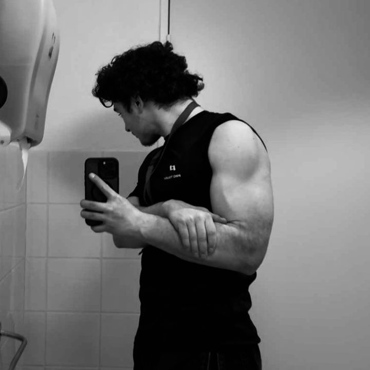 Profile Picture of Jason (@jasonfit__) on Tiktok