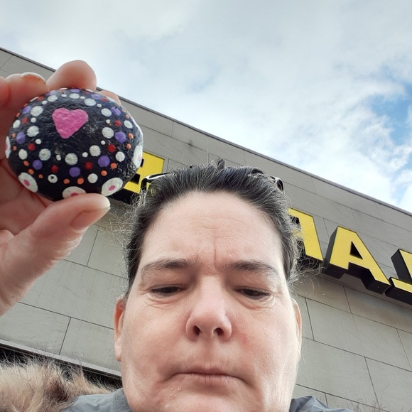 Profile Picture of Johannah Wierzchowski (@jojo_0129) on Poshmark