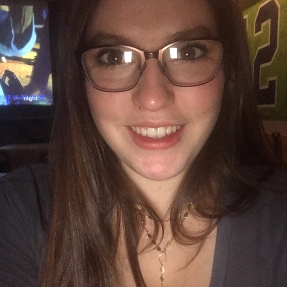 Profile Picture of Heather Grice (@hgrice) on Poshmark