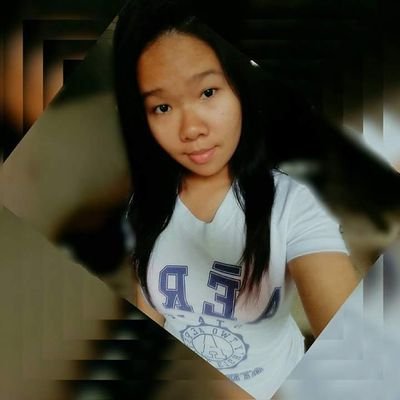 Profile Picture of *lily Chong* (@lilyzhu005) on Twitter