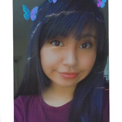 Profile Picture of Natalie (@noemi__medina) on Twitter