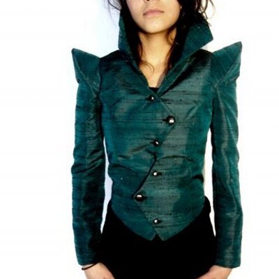 Profile Picture of Lydia DeVries (@lydianaomi7) on Twitter