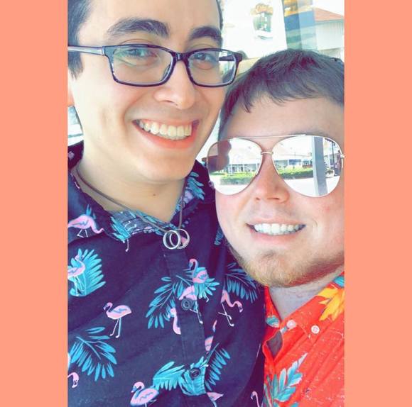 Profile Picture of Robbie Newton (@robbieee1212) on Poshmark