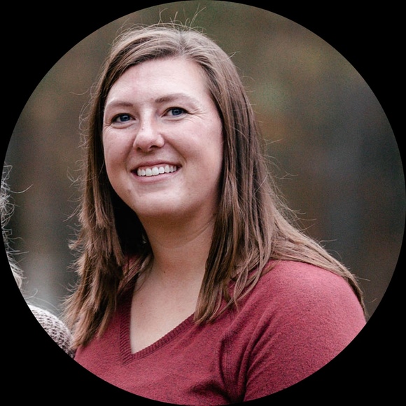 Justine Rausch - Poshmark Profile Picture of Justine Rausch (@justinerausch) on Poshmark