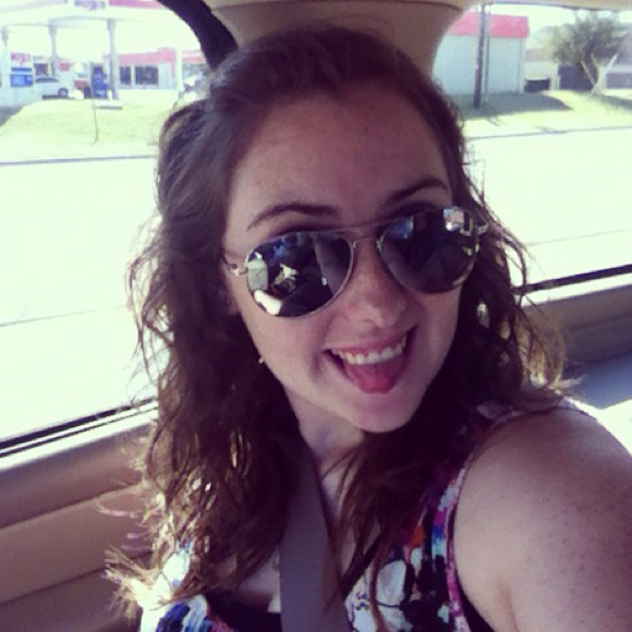 Profile Picture of Kristen Terrell (@godsangel1294) on Poshmark