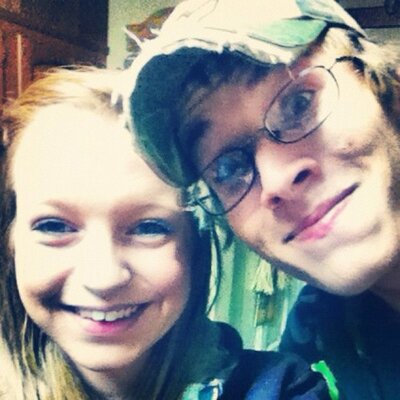 Profile Picture of Autumn Devore (@auteraut93) on Twitter