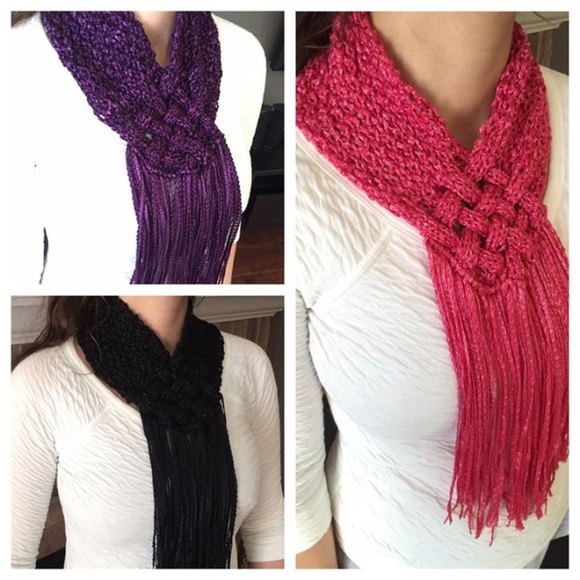 Profile Picture of Paula Wolfe (@greatdealstx) on Poshmark
