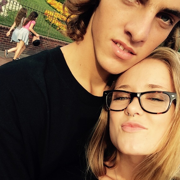 Profile Picture of Gavin Malone (@gavin88) on Poshmark