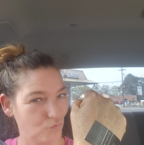 Profile Picture of Jamie Wallace (@jamiewallace10) on Poshmark