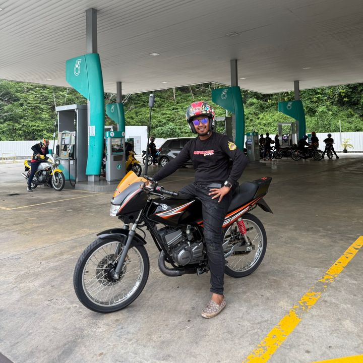 Profile Picture of Adam Apples (@apples3477) on Tiktok