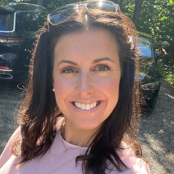 Profile Picture of Ally Stockmann (@allychilds) on Poshmark