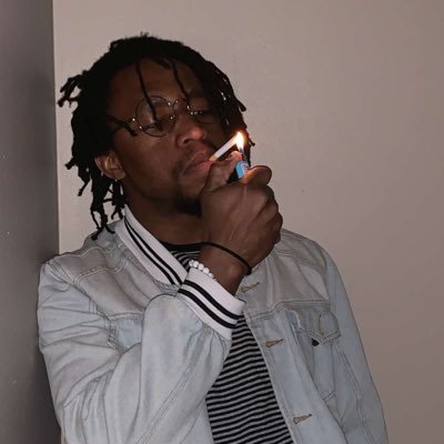 Profile Picture of Ren (@DavisAiren) on Twitter