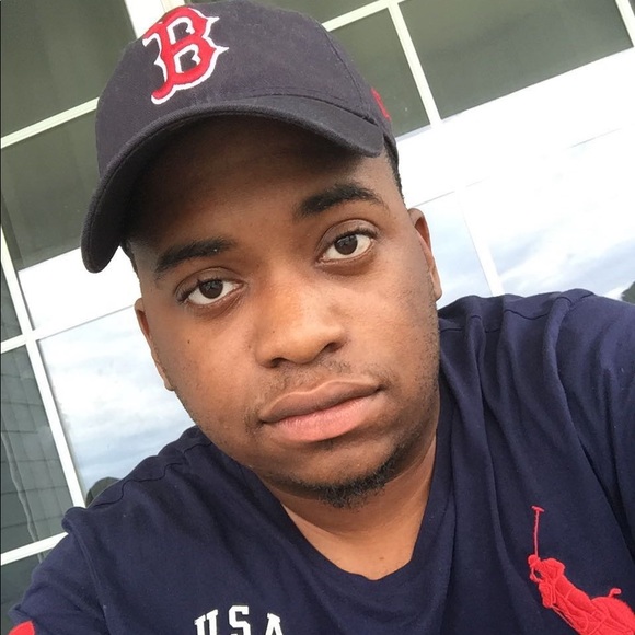 Profile Picture of James Bethea (@richie96235) on Poshmark