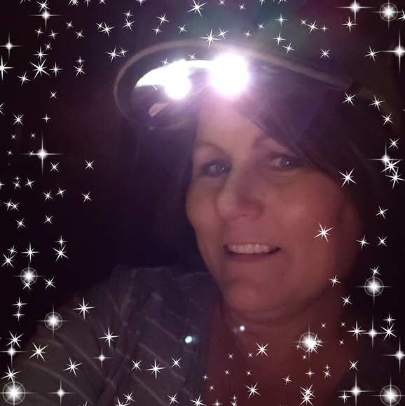 Profile Picture of Edie Bottemiller (@wheaties62) on Poshmark